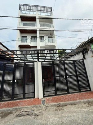 hiếm - việt hưng long biên - 5t thang máy - ôtô tránh - giá siêu hấp dẫn 170tr/m2