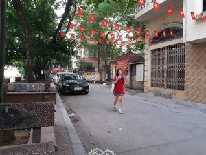 bán nhà đất lô 2 mặt thoáng phố tây sơn, 42.78 m2, nhỉnh 8,5 tỷ, đẹp long lanh