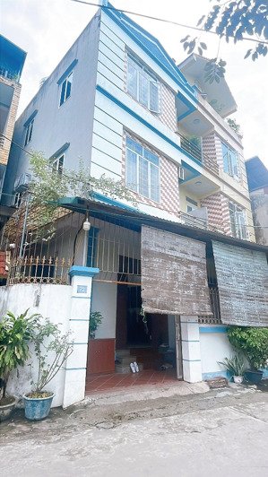 cần bán gấp nhà 3 tầng 89m2 -3 tầng - mt 7.5m view hồ la dương - kinh doanh - ngay cạnh gleximco