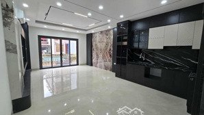 bán nhà mặt phố nguyễn đức cảnh, 18,5 tỷ, 59m2, 4pn, 4wc, chính chủ, hoàng mai, hà nội