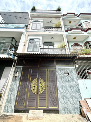 bán gấp căn nhà đường bạch đằng, tân bình. dt: 60,6m2. gần cv gia định và sân bay tân sơn nhất