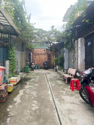 Nhà sổ hồng riêng xây dựng kiên cố 1 lầu 4mx14m tân thới hiệp 21 quận 12