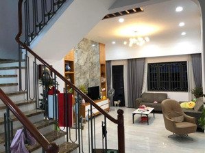 cần bán gấp một số căn nhà cityland park hills giá tốt nhất. lh 