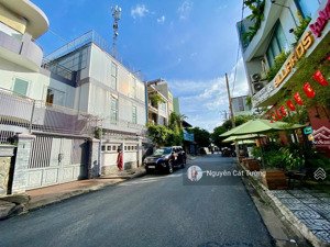 bán nhà mt kd 4 tầng _8x20m_ ngay ung văn khiêm _ cách đại học hutech 100m. 160tr/m2.