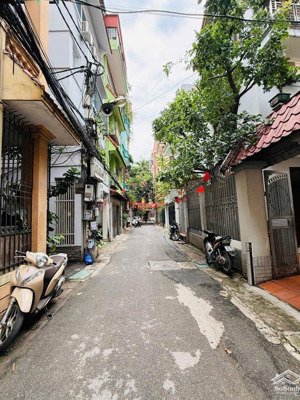 ngõ 89 lạc long quân - cầu giấy - phân lô - ô tô tránh - diện tích 120m mặt tiền 9m - giá 42 tỷ