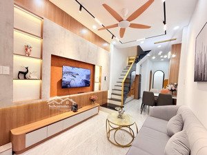 bán nhà phú nhuận - chỉ hơn 4 tỷ - trần khắc chân - 2 tầng - full nội thất