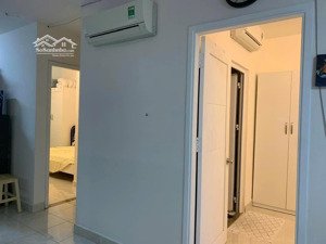 chung cư đặng văn ngữ, phú nhuận: căn góc 2 phòng ngủ, nội thất, 12tr/th