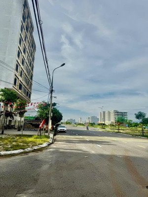 bán đất mặt tiền đường minh mạng, gần đường trường sa, khu biển sơn thủy, khuê mỹ
