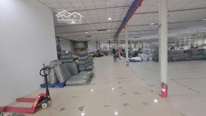 cho thuê kho xưởng bình chánh, khuôn viên: 3.000m2, xây dựng: 2.500m2, văn phòng: 350m2