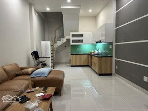 full nội thất trệt 2 lầu sân thượng 4x11m có 2pn 3wc gần chợ thạch đà giá 12 triệu còn bớt