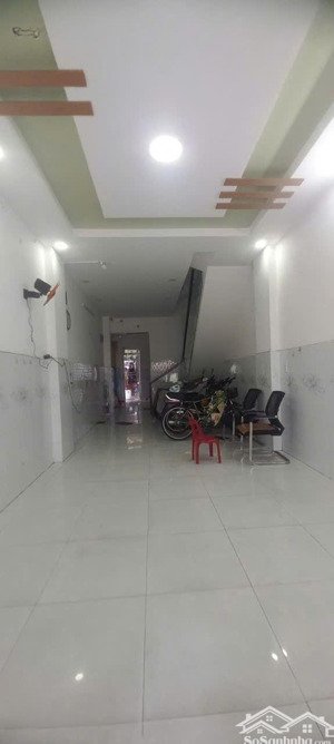 cho thuê nhà mặt tiền đội cung, p.8, q.11 giá 20tr