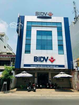 cho thuê nhà mặt tiền 60b đường hòa bình, phường 5 quận 11. diện tích 11x18m 1 trệt 4 lầu thang máy