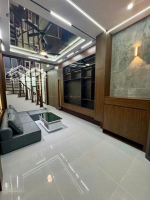 siêu phẩm trung tâm nhân hòa thanh xuân chỉ hơn 12 tỷ, 4t, 42m2, nhà thoáng, giao thông thuận lợi