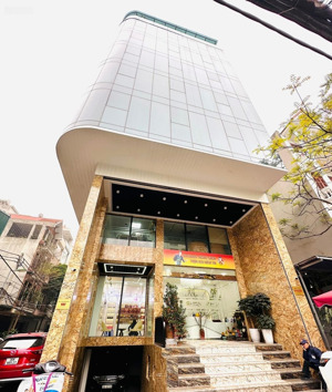 toà building nguỵ như kon tum, dt 160m2x8t 1 hầm, thang máy, vỉa hè rộng, pccc, nhà đang hoàn thiện