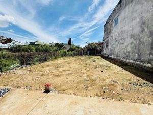 cần bán gấp đất thổ 94,8m² kdc đông đúc vĩnh thạnh, nha trang - tiện ích đầy đủ xung quanh