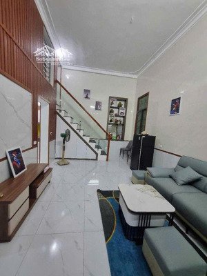 43m2 x 2 ngủ phù hợp gia đình nhỏ, con học đại học bách khoa, gần phố ngõ to rộng thoáng