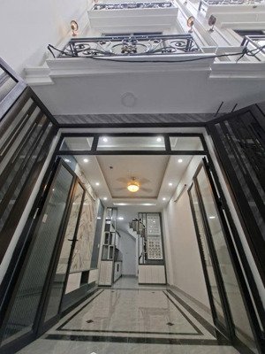 bán nhà phố việt hưng, 30m2, hàng xóm vin harmony, 6.2 tỷ