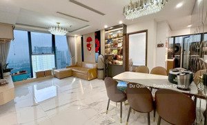bán căn 2 ngủ - tầng cao -73m2 thông thuỷ - sunshine city - giá: 8,3 tỷ (full đồ + sổ) 