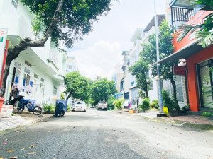 11,5 tỷ-4 tầng-90m2-đường nhựa 12m-kdc nam long-đối diện global city