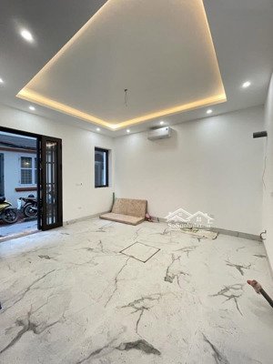 bán nr 62m2 5t mt 6,5m tại đường láng, đống đa, hà nội 12 tỷ