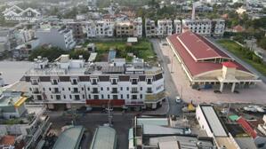 MẶT TIỀN KINH DOANH NGAY CHỢ, VỪA AN CƯ VỪA SINH LỜI.