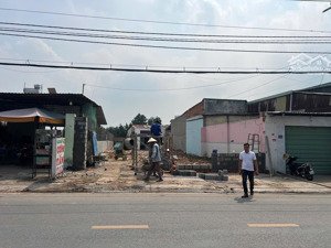 nhà cấp 4 mặt tiền tỉnh lộ 2 ngang 8,4x44 tổng diện tích 367m2