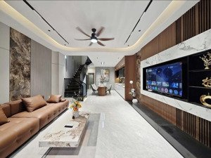 có 102 nhà khương đình, kinh doanh, ngõ ô tô thông, nội thất xịn, mặt tiền rộng, sổ nở hậu, 55m2*4t