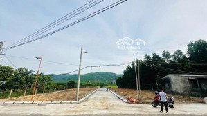 lô đất ngay tuyến đường lớn 10m5 cách trung tâm đà nẵng chưa tới 15km