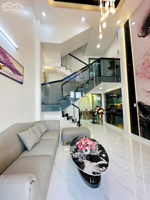 Nhà xinh lung linh 3 lầu ST hẻm xe hơi 1806 Huỳnh Tấn Phát, Nhà Bè