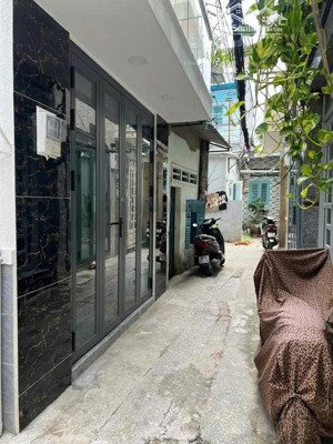 nhà bán gấp mới 2 tầng, gần mặt tiền xvnt p21 bình thạnh 43m2 nở bụng shr hcd