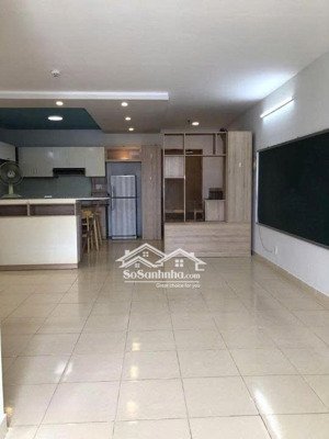 bán căn hộ cc 8x đầm sen - tân phú . 90m2, 3pn , 2wc ntcb giá 2ty9 lh : 