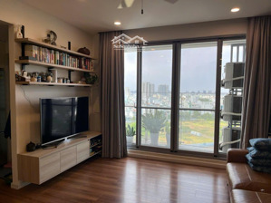 bán ch green valley - pmh 2pn-2wc 88m2. đang cho thuê 24tr. giá chỉ 7,8 tỷ. lh: em huân