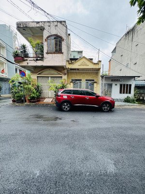 hàng hiếm nguyễn thái sơn p3 gv 4x18m cấp 4 hẻm 12m giá 8.9 tỷ tl 