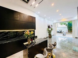 phân lô xuân la mặt tiền 6.3m, gara 2 ô tô, vỉa hè rộng lát đá, chỉ 26,5 tỷ