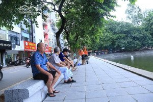 bán nhà mặt phố trần hữu tước, 33 tỷ, 66 m2, hàng hot