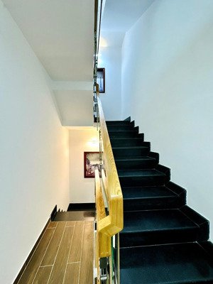 bán nhà 2 mặt tiền đường cộng hoà p4 q.tân bình dt: 5 x 22m kc : 2 tâm hđt 45tr giá : 35 tỷ