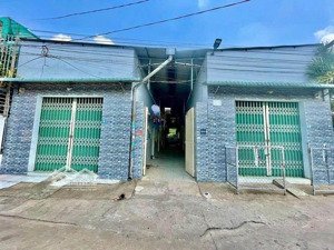 cần tiền bán gấp dãy trọ đang cho thuê kín phòng - thu nhập thụ động mỗi tháng trên 30tr - shr