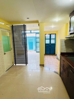 bán gấp nhà nguyễn tiểu la, p.8 q.10 - dt 38m vuông vức - 3 lầu btct - chỉ 5.55 tỷ tl