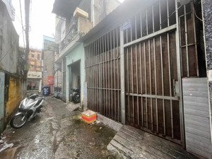 bán nhà cấp 4 gần chợ lạc quang, gần trường chinh. dt 97m2 hẻm ba gác, giá 4,55 tỷ