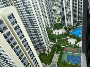 bán cc vinhomes grand park, 2,5 tỷ, 56,5m2, 2pn, 1wc, bắc, nam, q9, hcm