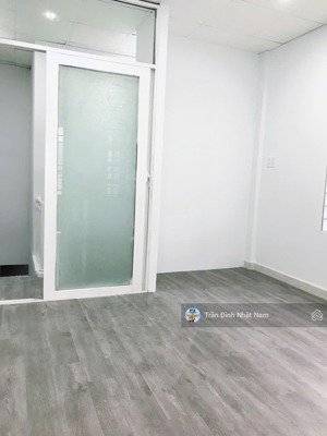 cho thuê nhà hẻm xe hơi cách mạng tháng 8 góc 3 mặt tiền - 4*13 - 2 tầng - giá 16 triệu