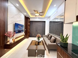 bán nhà khương đình: 36m2*5t nhỉnh 7 tỷ, nhà đẹp, 30m ra ô tô, trước nhà cực thoáng, an sinh đỉnh