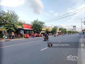 bán nhà 1 trệt 1 lầu ngang 5m, hoàn công, mt kinh doanh sầm uất, gần bigc go, p. đông hòa, dĩ an