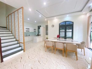 cho thuê biệt thự song lập vinhomes imperia