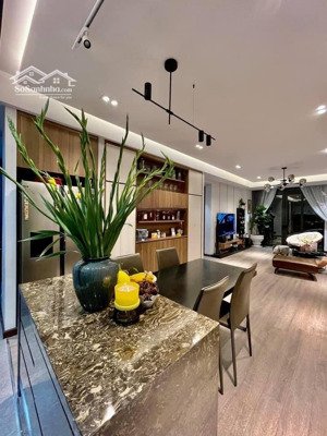 bán căn penthouse az lâm viên nguyễn phong sắc full nội thất siêu mới giá: 14.5 tỷ. lh: 
