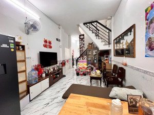 bán nhà riêng 9,89 tỷ, 85m2 tại trường chinh, p 14, tân bình, hcm giá cực chất