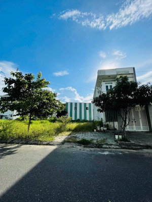 (siêu phẩm) bán 105.5m2 đất mai văn ngọc, đường 7m5, gần hồ bàu tràm tuyệt đẹp