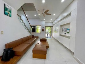 cho thuê nhà river park 15,5tr gần liên phường, đỗ xuân hợp 5x15m 3l4pn. lh 