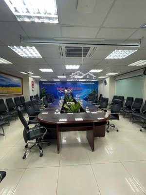 ( chính chủ) tôi cần bán toà nhà mặt phố tuệ tĩnh, q hai bà trưng, dt 190 m, 9 tầng, mt 8 m, 169 tỷ