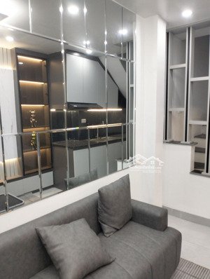 nhà 5 tầng đống đa - 20m2 - nhỉnh 4 tỷ đồng